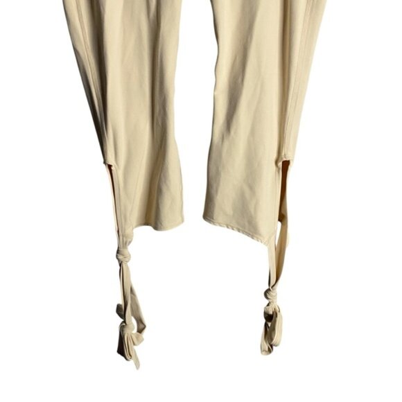 Fabletics Women's High Waisted PureLuxe Tie Up Ballerina 7/8 Leggings - Picture 4 of 8